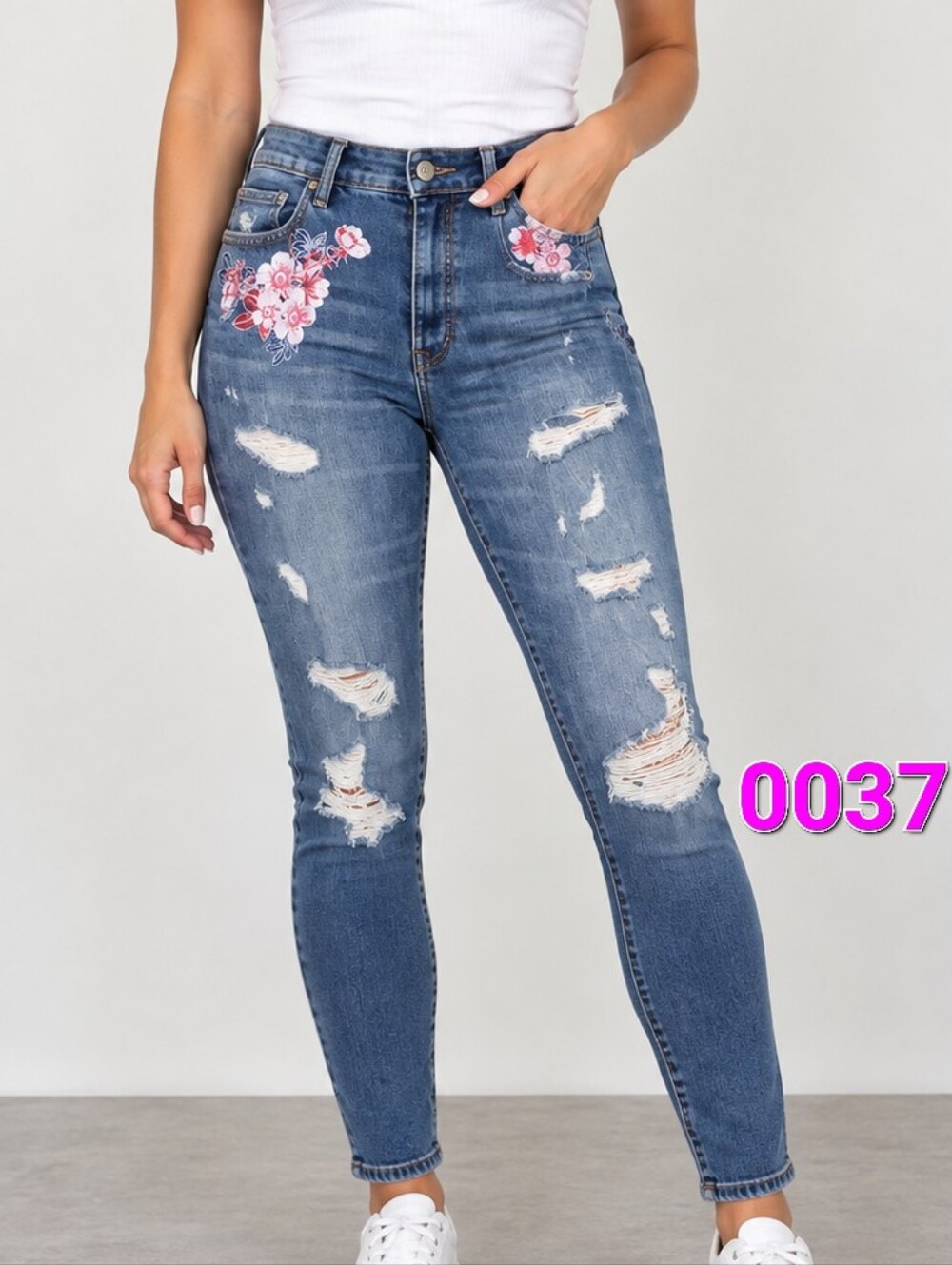 High-Rise Distressed Floral Painted Skinny Jeans - Size 4
